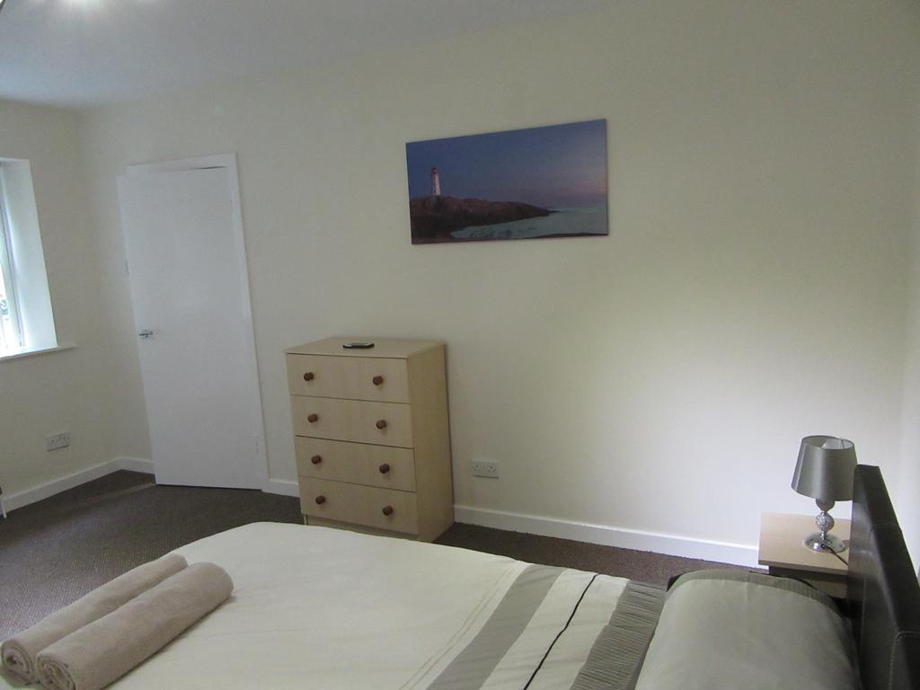 No 4 - Large 2 Bed Near Sefton Park And Lark Lane Apartman Liverpool Kültér fotó