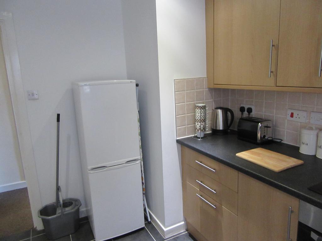 No 4 - Large 2 Bed Near Sefton Park And Lark Lane Apartman Liverpool Kültér fotó