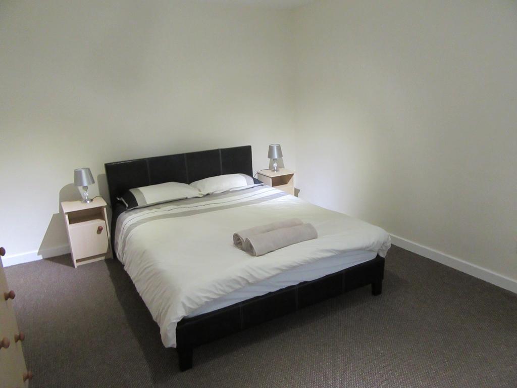 No 4 - Large 2 Bed Near Sefton Park And Lark Lane Apartman Liverpool Kültér fotó