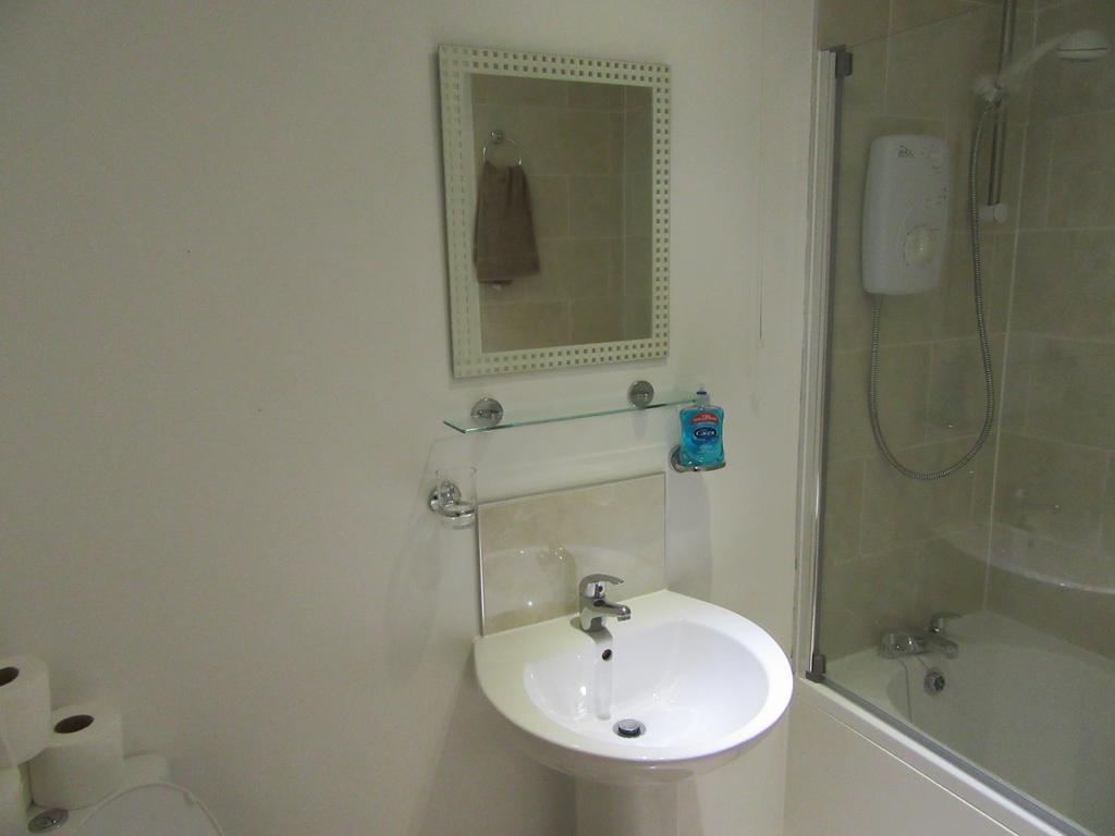 No 4 - Large 2 Bed Near Sefton Park And Lark Lane Apartman Liverpool Kültér fotó