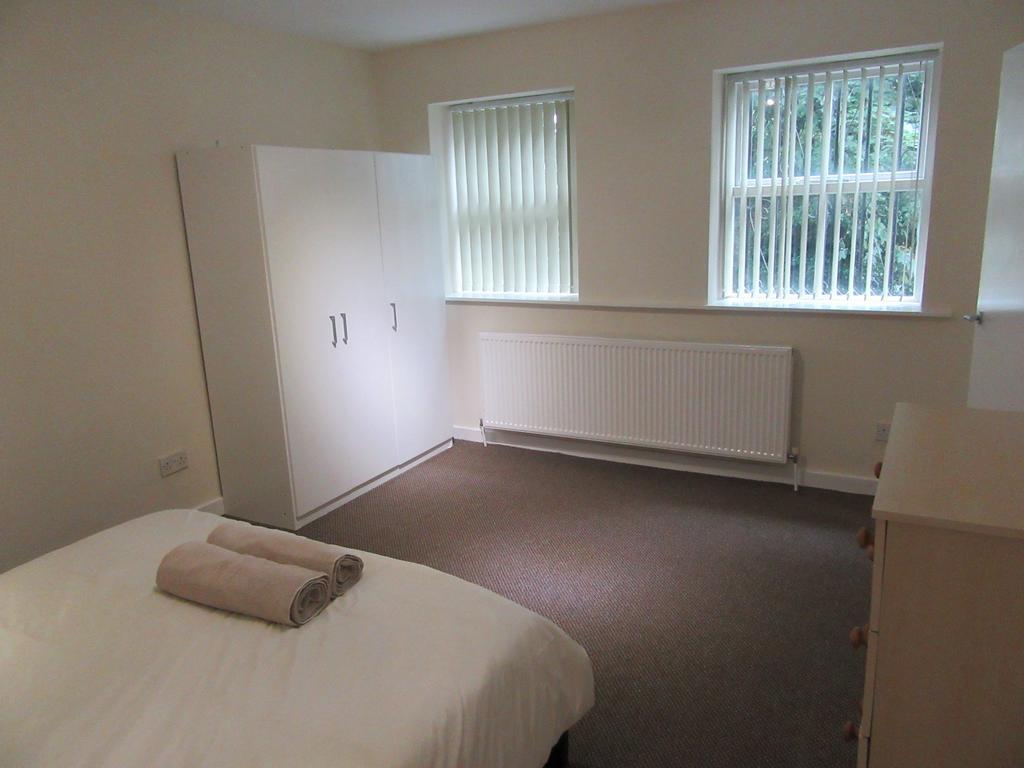 No 4 - Large 2 Bed Near Sefton Park And Lark Lane Apartman Liverpool Kültér fotó